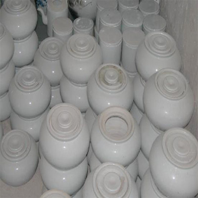 procelain pot